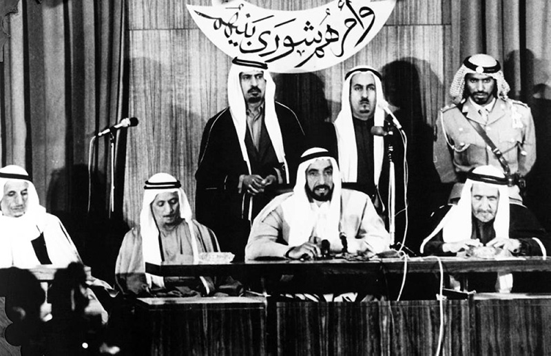 المغفور له الشيخ زايد بن سلطان آل نهيان، طيّب الله ثراه