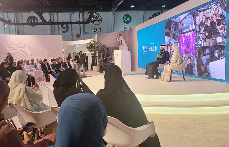 سلطان النيادي