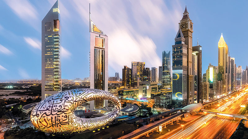 دبي تطبق صيفنا مرن 2026 بنظامي عمل لدعم الموظفين واستمرارية الخدمات