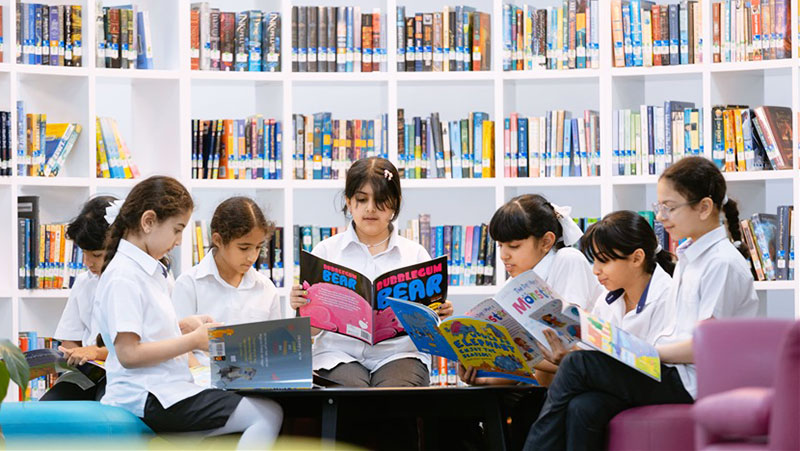 الإمارات تحدد إجازة الصيف: 8 أسابيع للطلبة و5 أسابيع للكوادر التعليمية