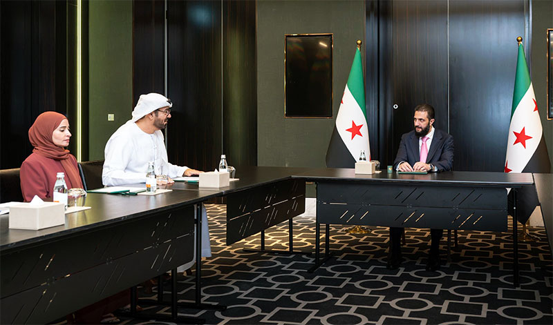 أحمد الشرع يتعرف إلى منظومة العمل الحكومي المتقدمة في الإمارات